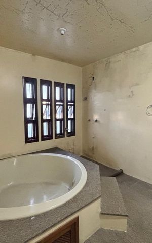 Casa para alugar com 418m², 4 quartos e 4 vagas