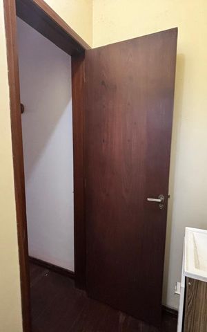 Casa para alugar com 418m², 4 quartos e 4 vagas