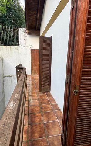 Casa para alugar com 418m², 4 quartos e 4 vagas