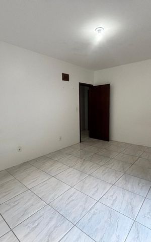 Casa para alugar com 418m², 4 quartos e 4 vagas