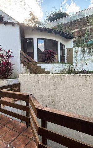 Casa para alugar com 418m², 4 quartos e 4 vagas