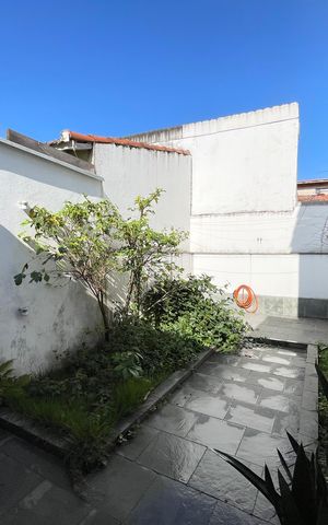 Casa para alugar com 69m², 2 quartos e 2 vagas Casa para alugar com 69m², 2 quartos e 2 vagasQuintal