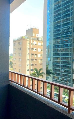 Studio para alugar com 26m², 1 quarto e sem vaga Studio para alugar com 26m², 1 quarto e sem vagaVaranda
