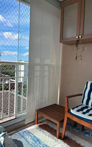 Apartamento à venda com 59m², 2 quartos e 1 vaga Apartamento à venda com 59m², 2 quartos e 1 vagaVaranda