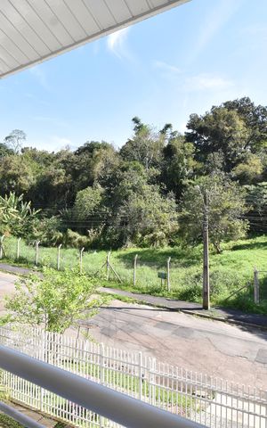 Casa à venda com 166m², 4 quartos e 2 vagasSacada da Suíte