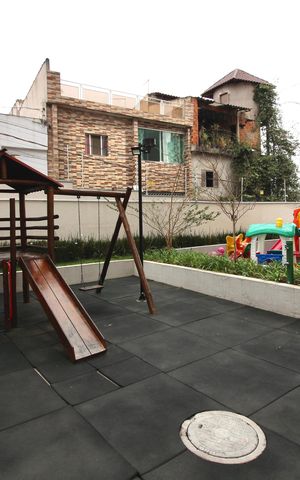 Apartamento para alugar com 76m², 2 quartos e 1 vaga Apartamento para alugar com 76m², 2 quartos e 1 vagaÁrea comum - Playground