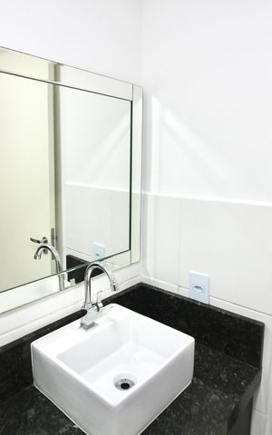 Apartamento para alugar com 76m², 2 quartos e 1 vaga Apartamento para alugar com 76m², 2 quartos e 1 vagaBanheiro suíte 1
