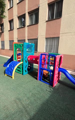 Apartamento para alugar com 45m², 2 quartos e sem vaga Apartamento para alugar com 45m², 2 quartos e sem vagaÁrea comum - Playground