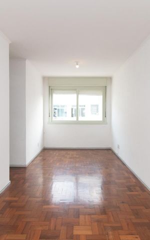 Apartamento à venda com 90m², 2 quartos e 1 vaga Apartamento à venda com 90m², 2 quartos e 1 vagaSala
