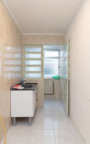 Apartamento à venda com 90m², 2 quartos e 1 vaga Apartamento à venda com 90m², 2 quartos e 1 vagaCozinha e Área de Serviço
