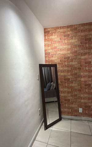 Casa à venda com 240m², 3 quartos e 2 vagasCloset do quarto 1