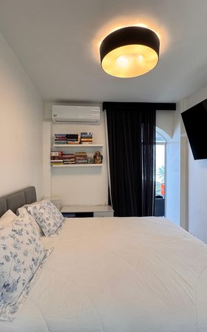 Apartamento à venda com 156m², 3 quartos e 2 vagas Apartamento à venda com 156m², 3 quartos e 2 vagasSuíte