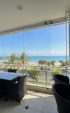 Apartamento à venda com 156m², 3 quartos e 2 vagas Apartamento à venda com 156m², 3 quartos e 2 vagasVaranda