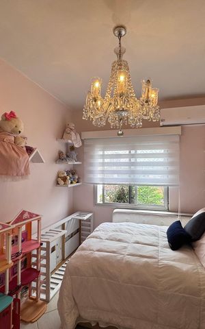 Apartamento à venda com 156m², 3 quartos e 2 vagas Apartamento à venda com 156m², 3 quartos e 2 vagasQuarto 1