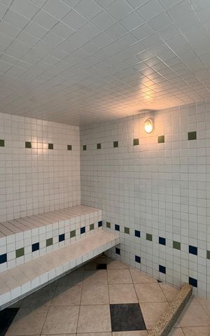 Apartamento à venda com 156m², 3 quartos e 2 vagas Apartamento à venda com 156m², 3 quartos e 2 vagasÁrea comum
