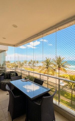 Apartamento à venda com 156m², 3 quartos e 2 vagas Apartamento à venda com 156m², 3 quartos e 2 vagasVaranda