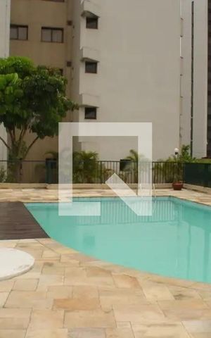 Apartamento à venda com 184m², 3 quartos e 3 vagas