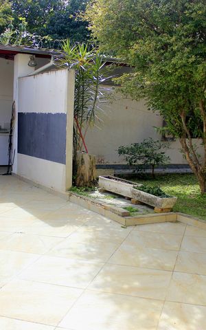 Casa à venda com 265m², 3 quartos e 4 vagasQuintal