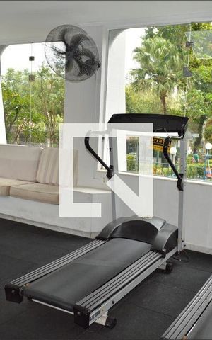 Apartamento à venda com 77m², 2 quartos e 1 vagaAcademia