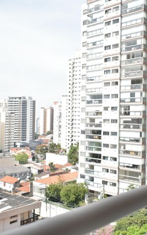 Apartamento à venda com 65m², 2 quartos e 1 vagaSacada