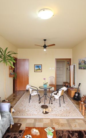 Apartamento à venda com 130m², 3 quartos e 1 vagaSala