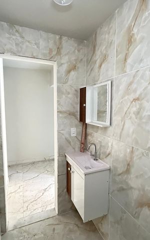 Casa para alugar com 60m², 2 quartos e sem vagaBanheiro