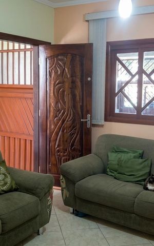 Casa à venda com 101m², 2 quartos e 2 vagas Casa à venda com 101m², 2 quartos e 2 vagasSala