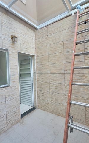 Casa para alugar com 130m², 2 quartos e 1 vaga Casa para alugar com 130m², 2 quartos e 1 vagaÁrea de Serviço