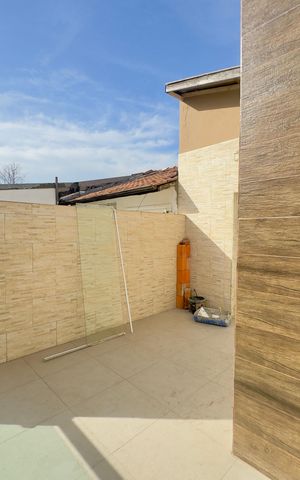 Casa para alugar com 130m², 2 quartos e 1 vaga Casa para alugar com 130m², 2 quartos e 1 vagaSacada