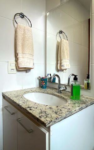 Apartamento à venda com 136m², 3 quartos e 3 vagasBanheiro da Suíte 1