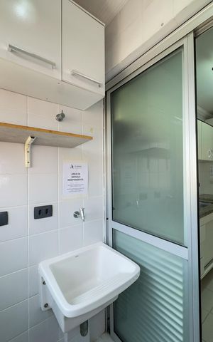 Apartamento à venda com 54m², 2 quartos e 1 vagaCozinha e Área de Serviço