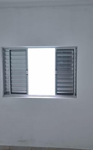 Casa à venda com 200m², 4 quartos e 2 vagasQuarto