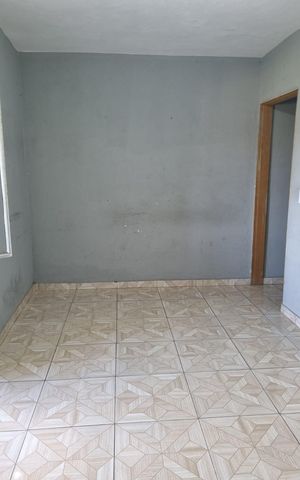 Casa à venda com 200m², 4 quartos e 2 vagasQuarto