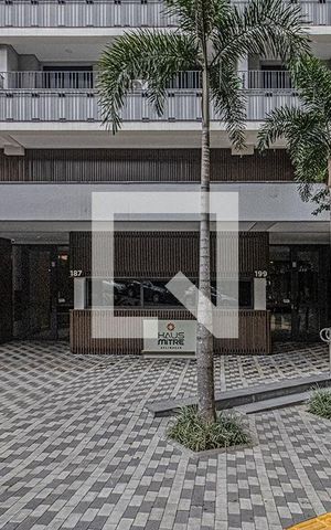 Studio para alugar com 28m², 1 quarto e sem vaga Studio para alugar com 28m², 1 quarto e sem vagaFachada