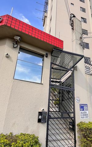 Apartamento para alugar com 65m², 2 quartos e 1 vagaFachada + plaquinha