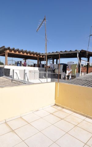 Casa para alugar com 150m², 2 quartos e 1 vagaTerraço