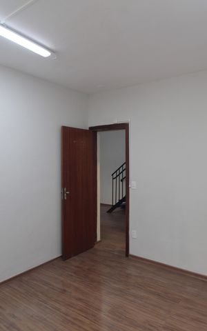 Casa para alugar com 360m², 6 quartos e 4 vagasQuarto 4