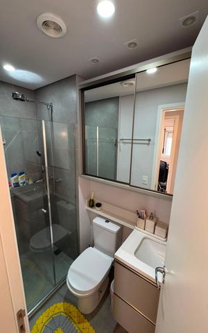 Apartamento à venda com 45m², 2 quartos e 1 vaga Apartamento à venda com 45m², 2 quartos e 1 vagaBanheiro