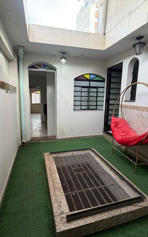 Casa para alugar com 60m², 2 quartos e sem vagaÁrea externa