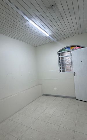 Casa para alugar com 60m², 2 quartos e sem vagaQuarto