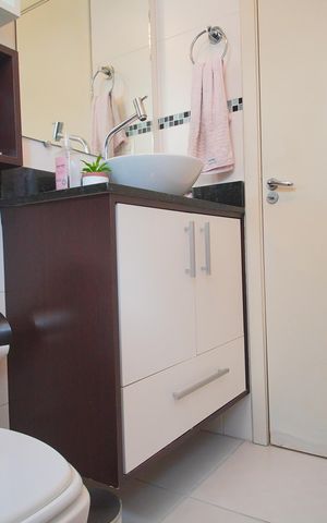 Apartamento à venda com 79m², 2 quartos e 1 vagaBanheiro