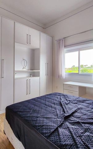 Casa de condomínio para alugar com 600m², 5 quartos e 6 vagas Casa de condomínio para alugar com 600m², 5 quartos e 6 vagasQuarto