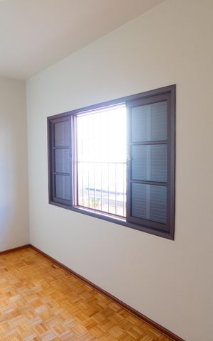 Casa à venda com 184m², 3 quartos e 2 vagasQuarto 2