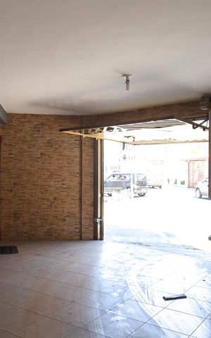 Casa para alugar com 350m², 5 quartos e 2 vagasGaragem