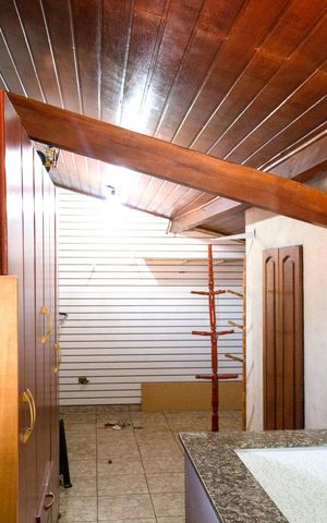 Casa para alugar com 350m², 5 quartos e 2 vagasSoton