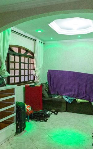 Casa para alugar com 350m², 5 quartos e 2 vagasSala