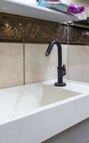 Casa para alugar com 350m², 5 quartos e 2 vagasBanheiro 1