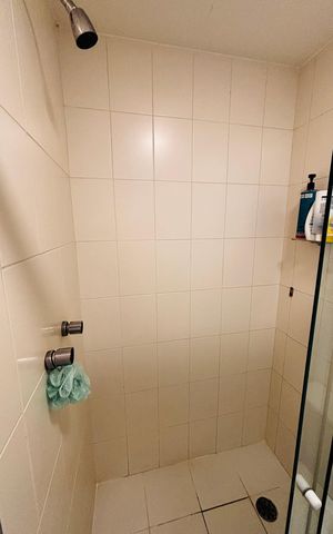 Apartamento para alugar com 65m², 2 quartos e 1 vaga Apartamento para alugar com 65m², 2 quartos e 1 vagaBanheiro suíte