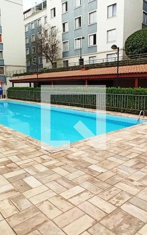Apartamento à venda com 94m², 4 quartos e 1 vaga Apartamento à venda com 94m², 4 quartos e 1 vagaPiscina
