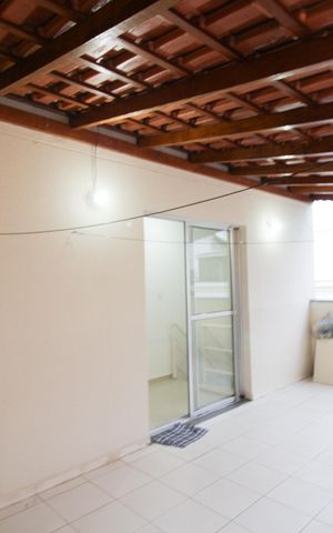 Apartamento à venda com 94m², 4 quartos e 1 vaga Apartamento à venda com 94m², 4 quartos e 1 vagaQuintal